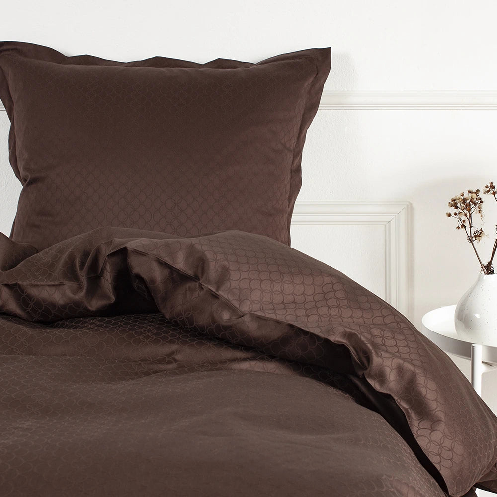 OPAL - Jacquard sengetøj 140x220 mocca