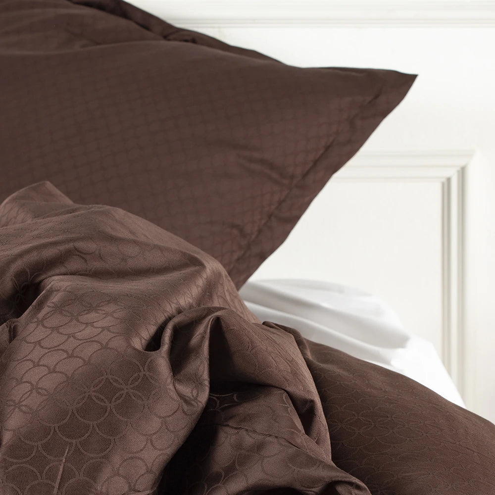 OPAL - Jacquard sengetøj 140x220 mocca