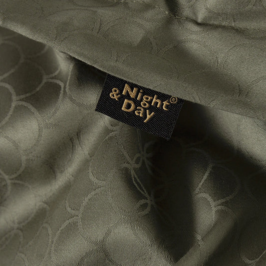 OPAL - Jacquard sengetøj 140x220 oliven