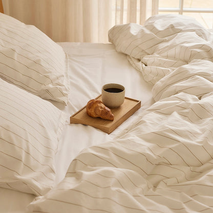 BRISTOL Økologisk Sengetøj 140x200 Hvid stribe